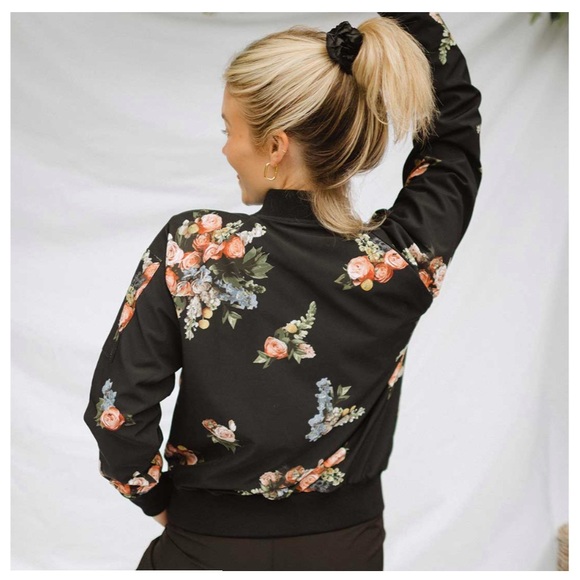 Albion Fit Rose Black Bomber jacket - Picture 9 of 12